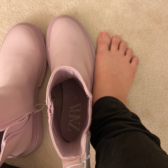 Zara ankle boots. 8 - Picture 9 of 13